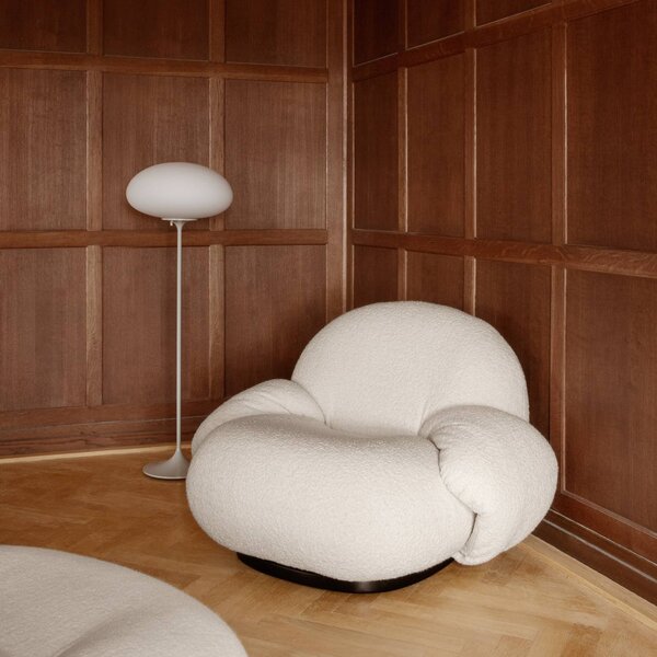 GUBI Lampada da terra Stemlite, dimmerabile, Alluminio / Grigio / Zincato, Soggiorno / Sala da pranzo, Metallo, Design, Lampada da terra