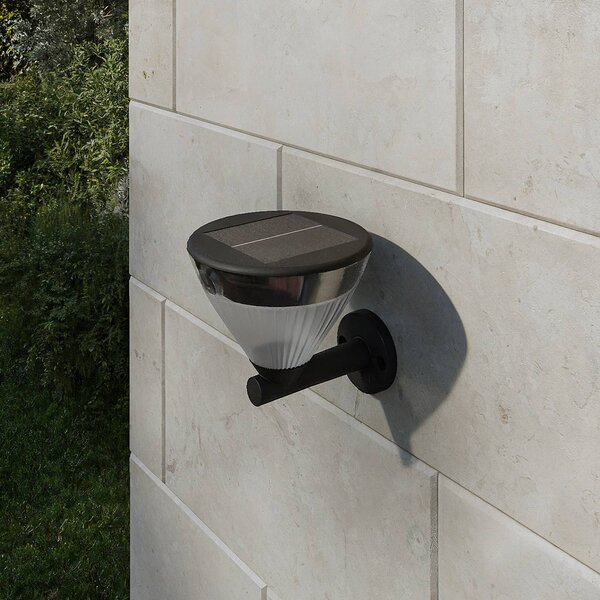 Philips Lampada da parete a LED e solare Kyna, nera, con sensore, IP44 Kyna, Nero, Plastica, Applique da esterni
