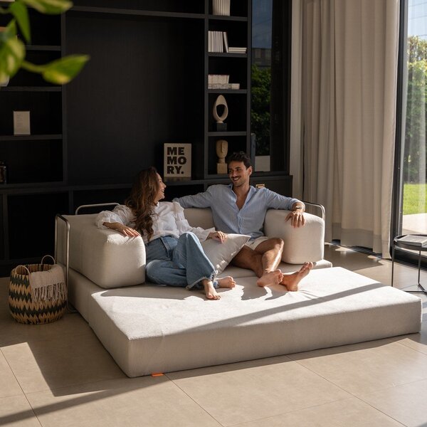 Divano beige allungabile con rivestimento in bouclé 180 cm Bloom – TemaHome