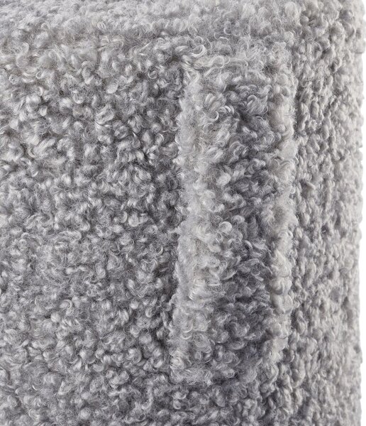 Poggiapiedi grigio con rivestimento in bouclé Teddy – Blomus