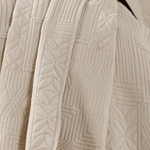 Copriletto beige con rivestimento trapuntato 220x230 cm Folkstone Geo – Catherine Lansfield