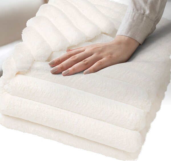 Coperta color crema in micropile 180x220 cm Boudoir – douceur d'intérieur