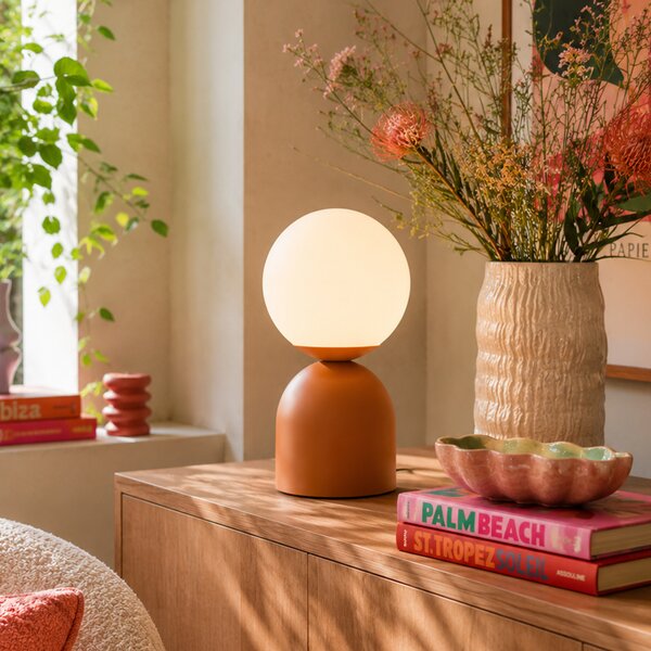 Lampada da tavolo Hotel Chic arancione con vetro opale - Pallon Trend