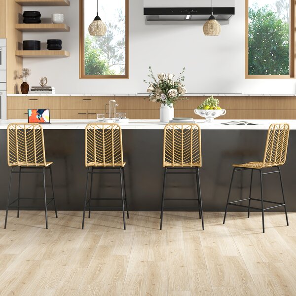 HOMCOM Set di 4 sgabelli da bar, sedie da bar, schienale in cannage e poggiapiedi, struttura in acciaio, 42,5x52x102cm, giallo | Aosom Italy