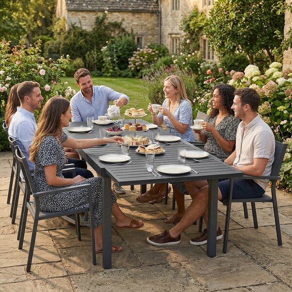 Outsunny Tavolo da Giardino Estensibile con Piano a Doghe per 6-8 Persone, da Pranzo in Alluminio, 150/225x85x75 cm, Grigio Scuro | Aosom Italy