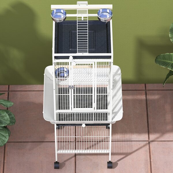 PawHut Gabbia per uccelli, gabbia per pappagalli con 3 porte, 2 posatoi, ruote 360°, ciotole, ripiano, posatoio, 62,5x62,5x156cm, Bianco | Aosom Italy