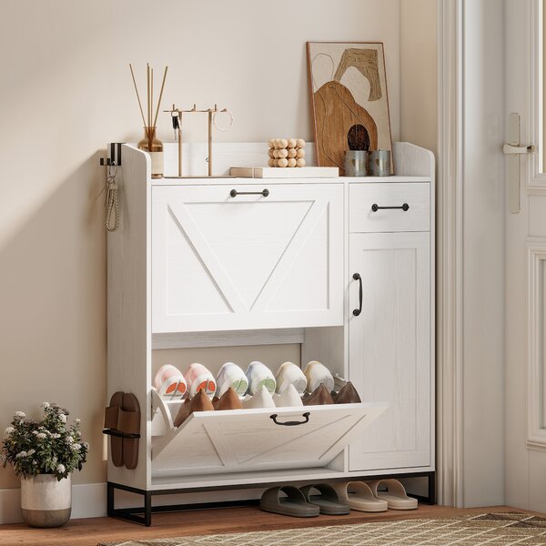 HOMCOM Scarpiera Stretta con 2 Ante Ribaltabili Ripiani Regolabili per 12 Paia per Spazi Ridotti 106,7x26x116cm Bianco | Aosom Italy