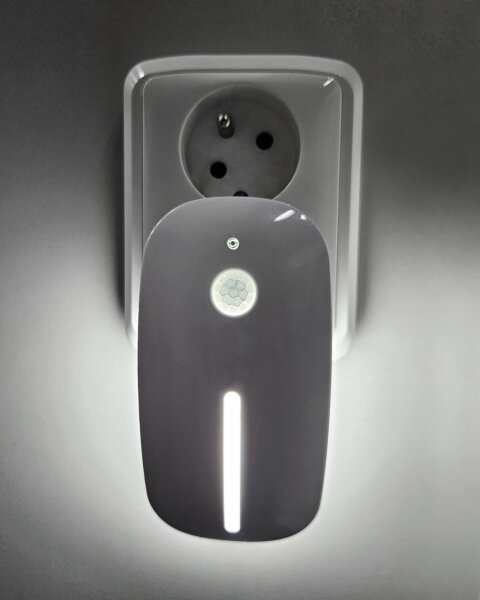 Lampada notturna LED con sensore LED/1W/230V bianco
