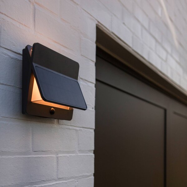 LUTEC Applique da esterno LED e solare ALETA, grigio scuro, 18 cm, sensore, IP54 ALETA, Alluminio / Grigio / Zincato, Alluminio, Moderno, Applique da esterni