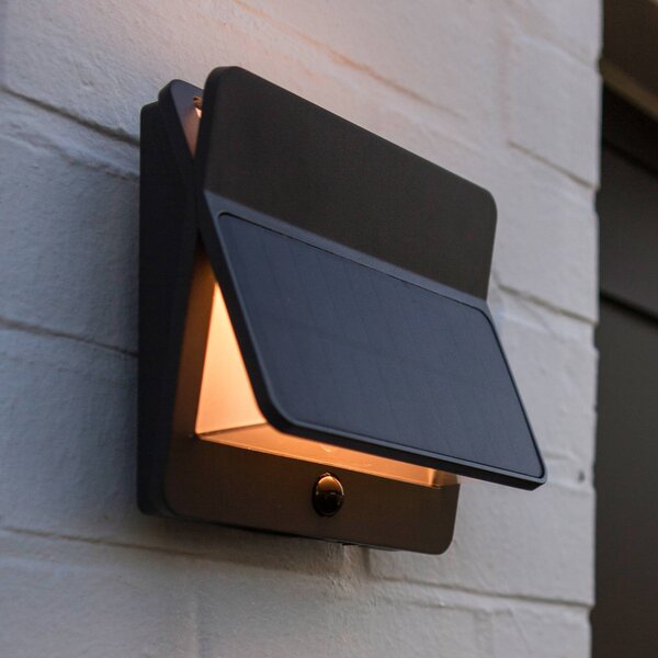 LUTEC Applique da esterno LED e solare ALETA, grigio scuro, 18 cm, sensore, IP54 ALETA, Alluminio / Grigio / Zincato, Alluminio, Moderno, Applique da esterni