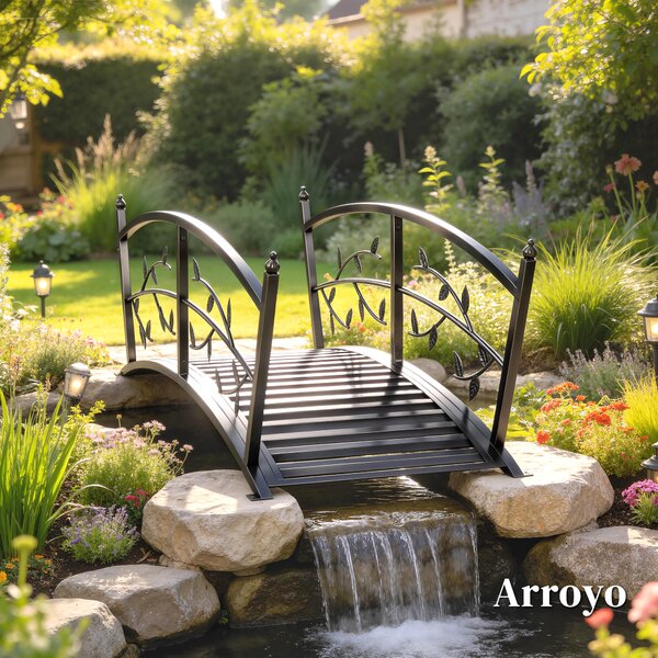 Outsunny Ponte da Giardino in Metallo 1,2 m, Ponte Decorativo per Stagni con Ringhiere di Sicurezza e Design a Foglie, Nero | Aosom Italy