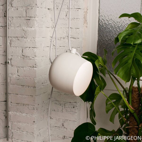 FLOS Lampada a sospensione AIM Small, dimmerabile, Bianco / Opale, Soggiorno / Sala da pranzo, Alluminio, Design, Lampada a sospensione