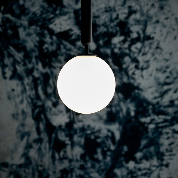 Lampada a sospensione Nuura Aps, Miira 1, dimmerabile, Bianco, Soggiorno, Vetro, Design