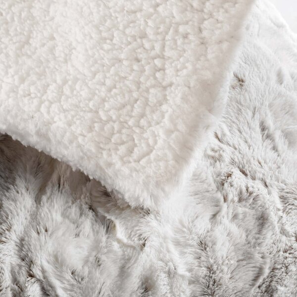 Coperta greige in pelliccia finta 220x240 cm Alaska – douceur d'intérieur