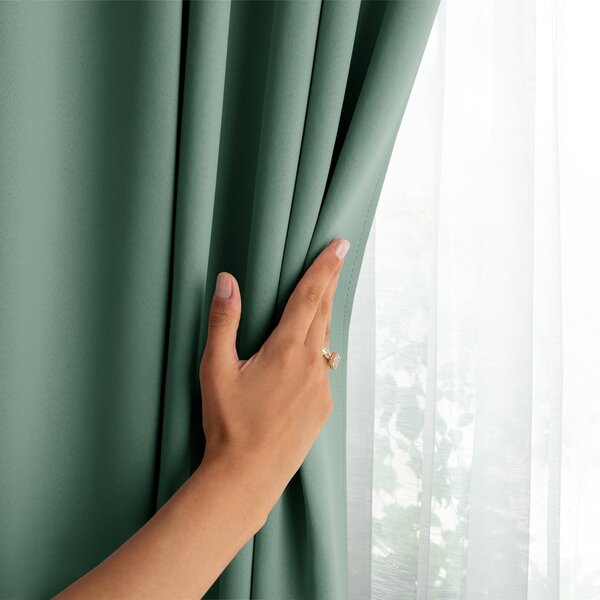 Tenda parzialmente oscurante color menta 140x175 cm Kierra – Restilo