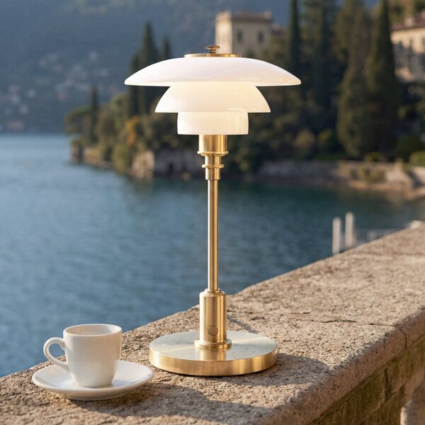Louis Poulsen Lampada da tavolo a batteria PH 1-1 Portable, ottone, IP44 1-1, dimmerabile, Ottone / Oro, Soggiorno / Sala da pranzo, Ottone, Design