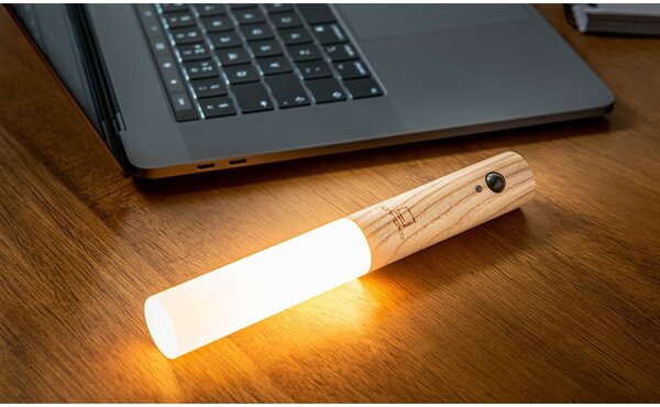 Lampada da parete con ricarica USB Baton – Gingko