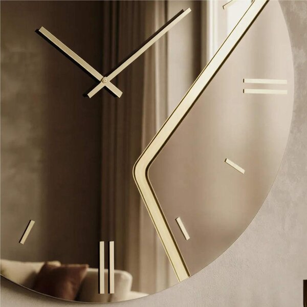 Orologio Da Muro 60 cm UTOPIA Struttura, a specchio Bronzato e mezzaluna in cristallo satinato Diametro 60 cm lancette in metallo numeri e lancette colore Oro Metallizzato
