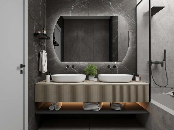 Specchio atipico con illuminazione a LED A4