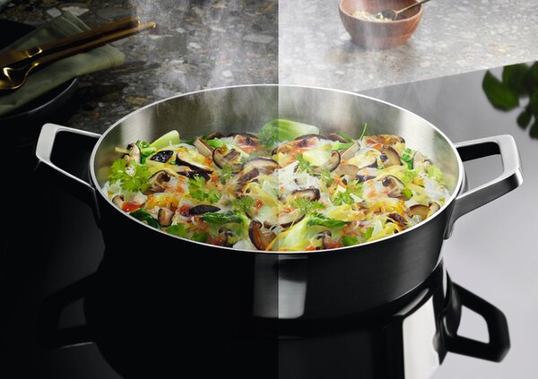 Electrolux Cappa Cucina Filtrante / Aspirante da Parete Larghezza 90 cm colore Acciaio Inox - KFTB19X Serie 900 SilenceTech