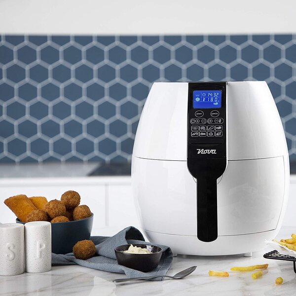 NOVA Friggitrice ad Aria Capacit 3.2 Litri Potenza 1500 Watt Termostato Regolabile e Timer colore Bianco - 180150 Aerofryer XL