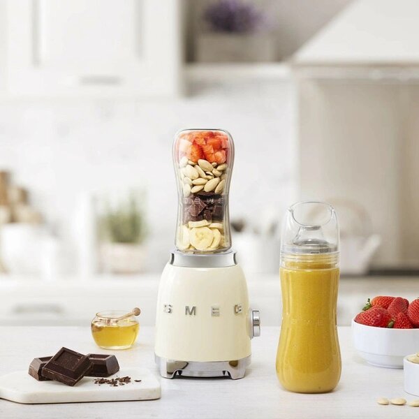 Mixer frullatore da tavolo color crema 50's Retro Style – SMEG
