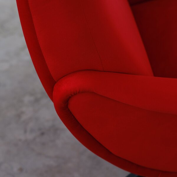 Poltrona Miss velluto rosso struttura nera