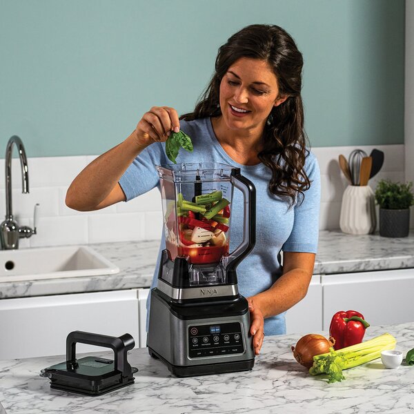 Ninja Robot da Cucina Multifunzione Capacit 1,8 Litri Potenza 1200 Watt colore Nero Argento - BN800EU