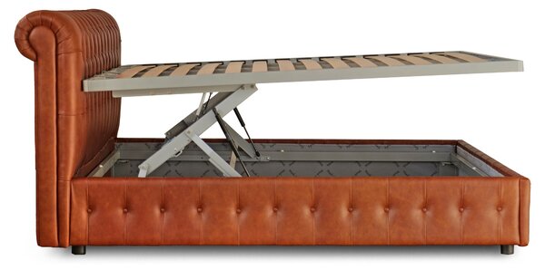Letto Chesterfield Armonia Pelle Primo Fiore Premium - Design Iconico e Funzionale
