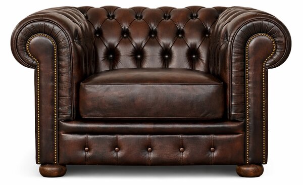 Divano Chesterfield in Pelle Primo Fiore Premium – Iconico, Finiture di Pregio