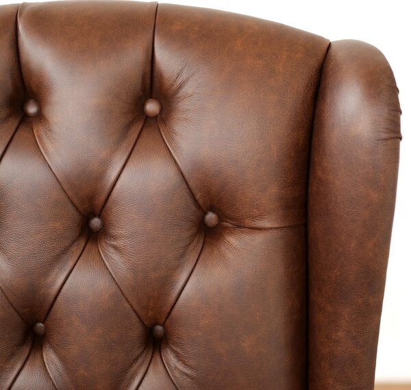 Poltrona Presidenziale Oxford Chesterfield Pelle Primo Fiore Premium - Base in Legno