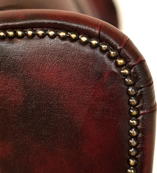 Poltrona Presidenziale Oxford Chesterfield Pelle Primo Fiore Premium - Base in Legno