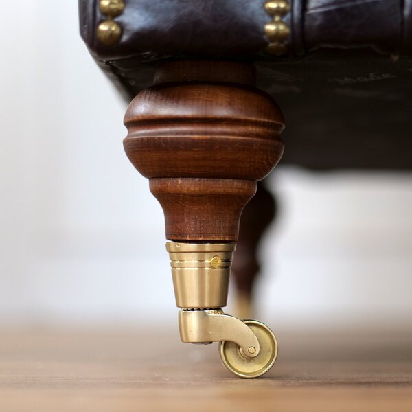 Divano Imperium Chesterfield in Pelle Primo Fiore Premium – Iconico, Finiture di Pregio