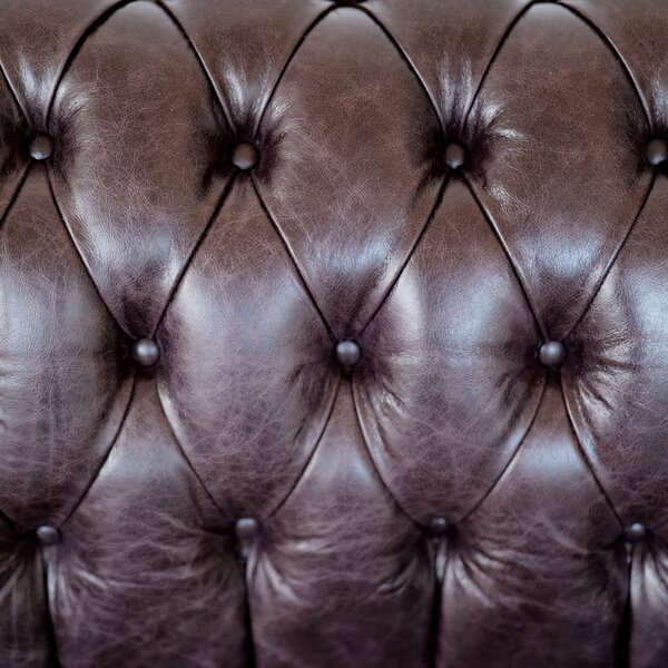 Divano Imperium Chesterfield in Pelle Primo Fiore Premium – Iconico, Finiture di Pregio