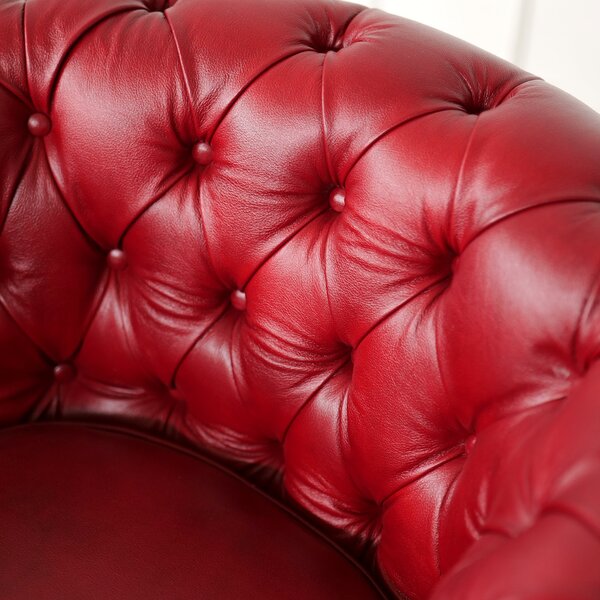 Poltrona Chesterfield Medium Pelle Primo Fiore Rosso Buckingham - Design Iconico