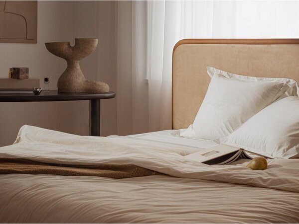 Letto matrimoniale imbottito greige con rete inclusa 180x200 cm Aveline – Micadoni