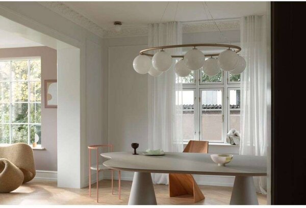 Nuura Aps Applique da parete di design Liila, dimmerabile, Ottone / Oro, Bagno, Metallo, Scandinavo, Applique
