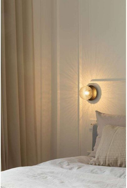 Nuura Aps Applique da parete di design Liila, dimmerabile, Nero, Bagno, Metallo, Scandinavo, Applique
