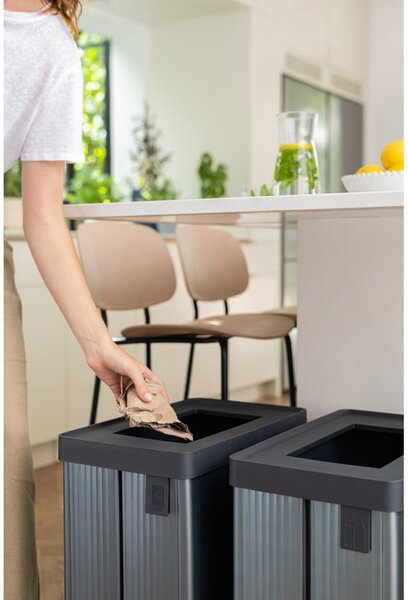 Cestino per la spazzatura grigio in plastica riciclata 54 l Verto Recycle - Curver