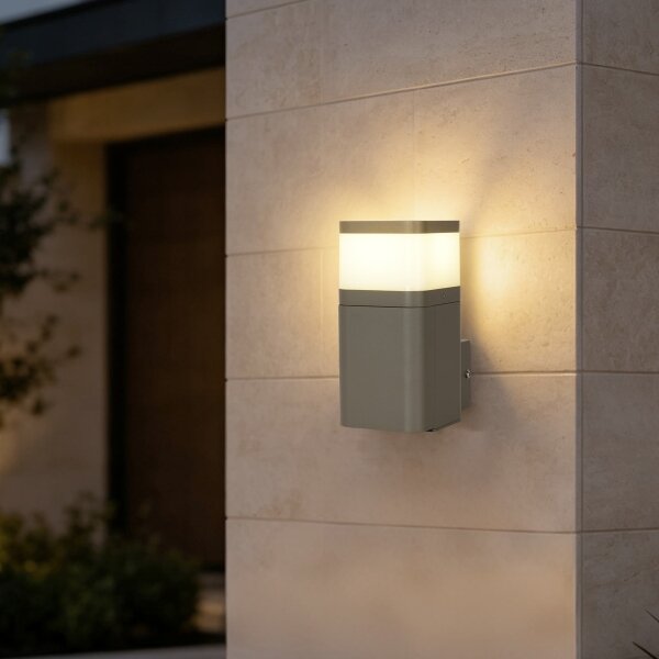 BRILAGI - Lampada da parete esterna con presa SCHUKO PILLAR 1xG9/11W/230V IP44 grigia