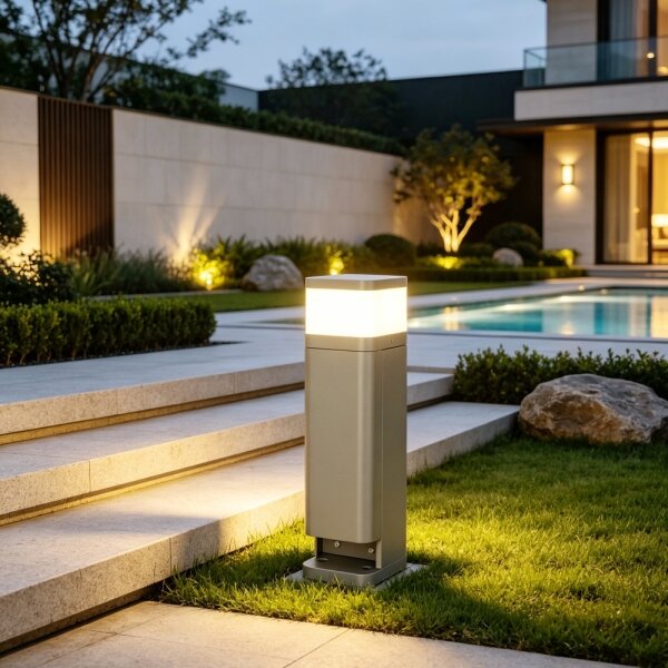 BRILAGI - Lampada da esterno con 2 prese SCHUKO PILLAR 1xG9/11W/230V IP44 grigia