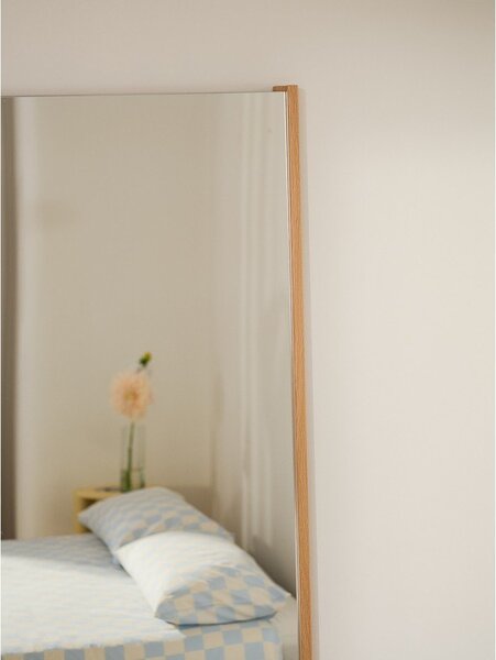 Specchio da parete con telaio in legno massiccio 60x160 cm Lun – noo.ma