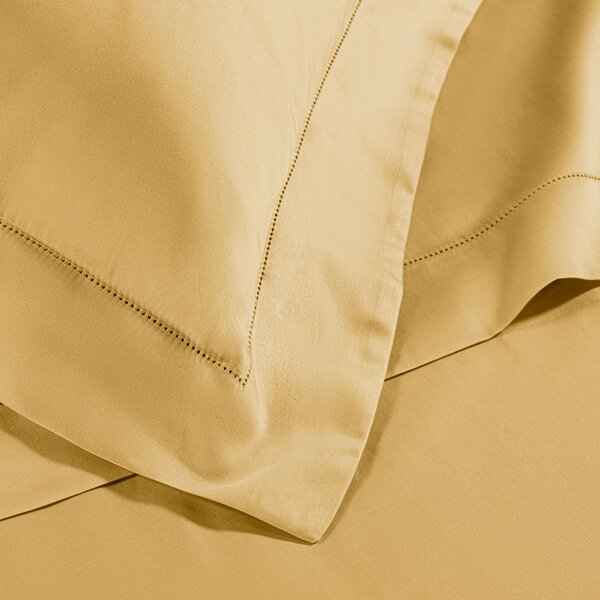 Completo Lenzuola In Raso Di Cotone Raso Matrimoniale Dreaming Tinta Unita Gold Caleffi
