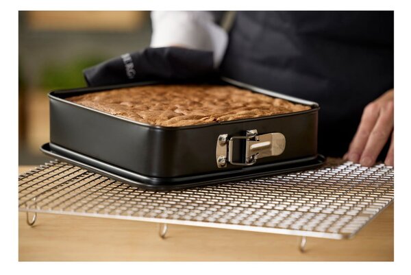 Stampo da forno in acciaio inox adatto per torta 24x24 cm – Blomsterbergs