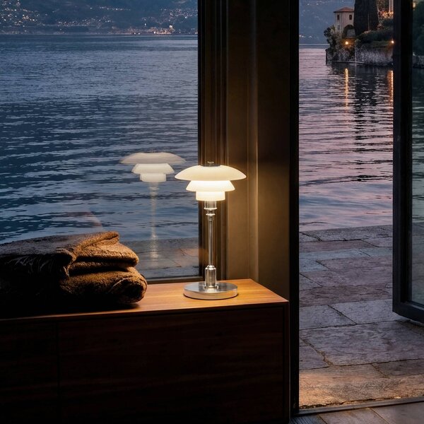 Louis Poulsen Lampada da tavolo a batteria PH 1-1 Portable, cromata, IP44 1-1, dimmerabile, Cromo / Argento, Soggiorno / Sala da pranzo, Alluminio, Design