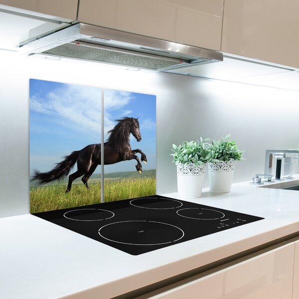 Tagliere in vetro Cavallo nero nel prato 60x52 cm