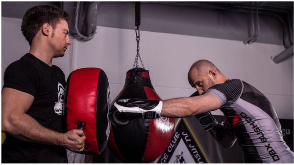 Cuscino colpitore circolare da boxe Bushido