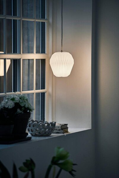 LE KLINT Lampada a sospensione The Bouquet, dimmerabile, Bianco / Opale, Soggiorno / Sala da pranzo, Plastica, Design, Lampada a sospensione