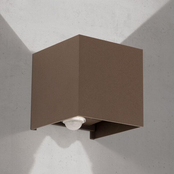 Orion- Lampada da parete LED per esterni con sensore CUBE-S LED/13W/230V IP54 marrone