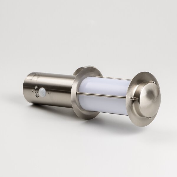 Applique LED da esterno con sensore di movimento 1xE27/4,9W/230V IP44 cromo opaco
